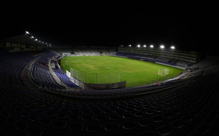 Abre puertas estadio Sergio León Chávez