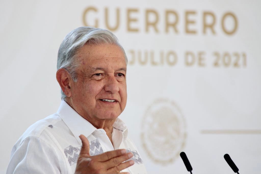 Giras cerradas por veda: AMLO