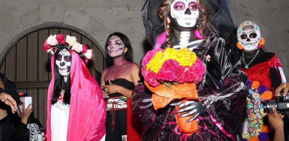 Turistas gastarán mil 893 millones de dólares en Día de Muertos en México