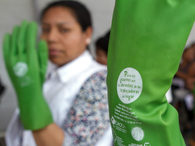 Más de 2 millones de personas son trabajadoras del hogar en México