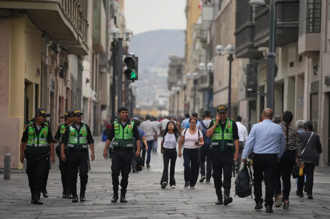 Perú decreta estado de emergencia nacional ante escalada de violencia e inseguridad